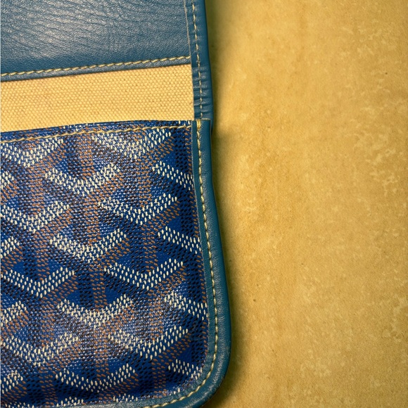 Goyard St. Louis Pouch - Picture 5 of 8